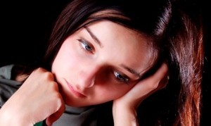 Как лечить герпес в интимной зоне у женщин, симптомы и фото высыпаний