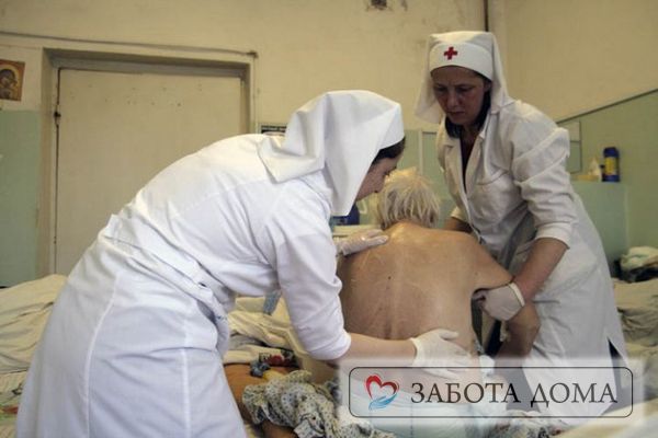 Пролежни у лежачих больных: лечение и профилактика, фото в начальной стадии